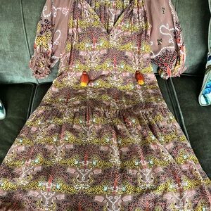 Printfresh Short Sleeve Tiered Dress: Cheetah Print in Mushroom